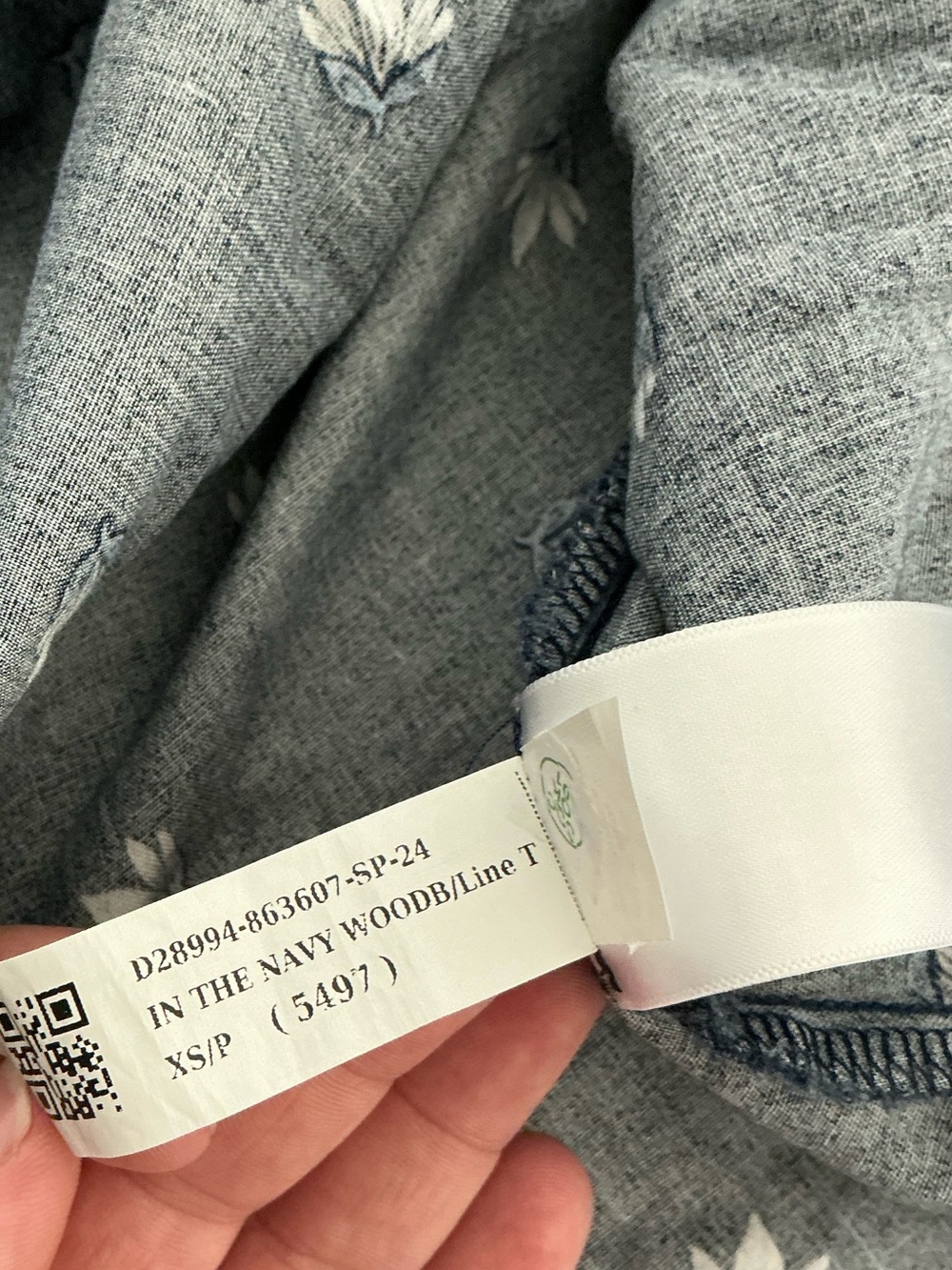 Old Navy Petite Waist-Defined Midi Dress - Picture 10 of 12